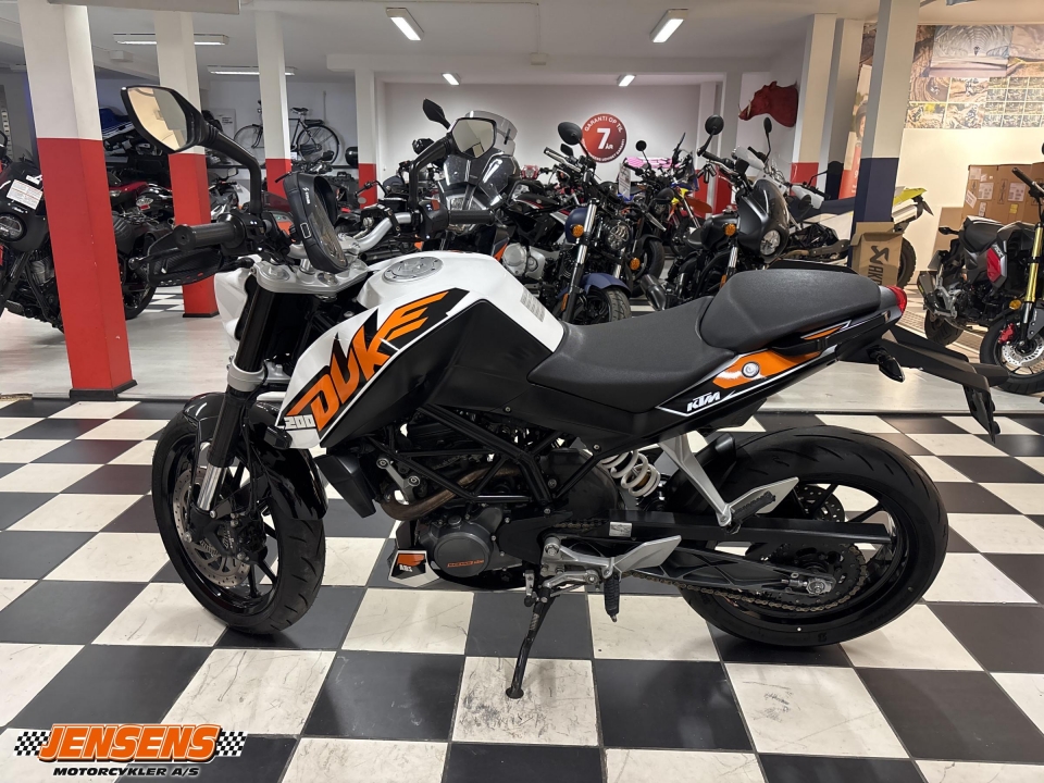 KTM 200 Duke