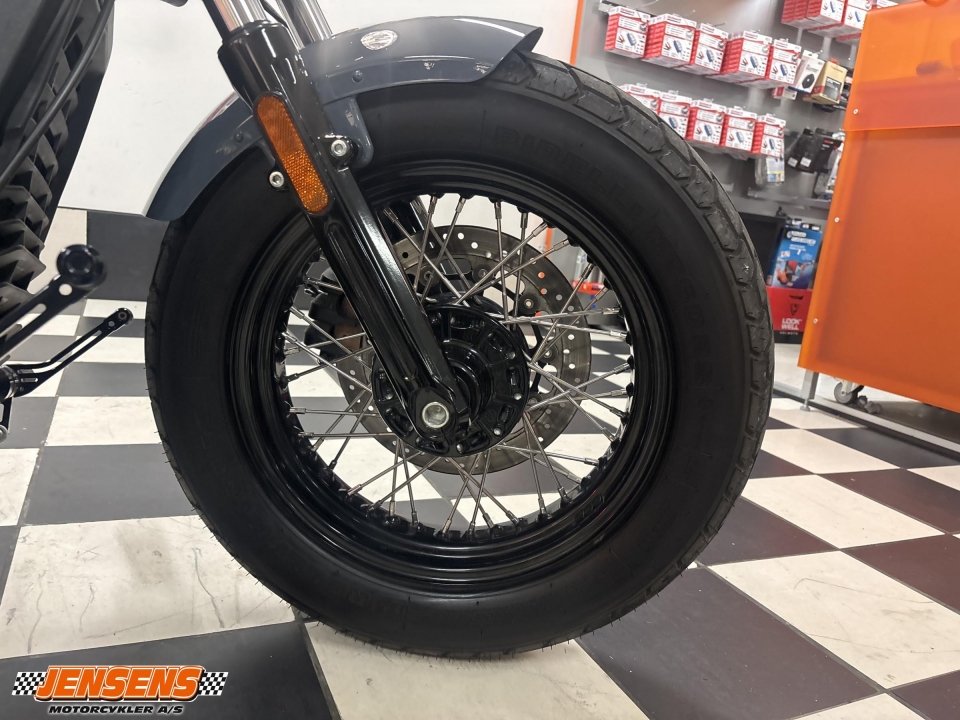 Indian Scout Bobber Twenty