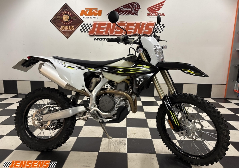 Triumph TF 450-E