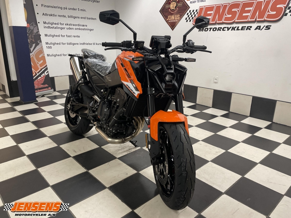 KTM 790 Duke