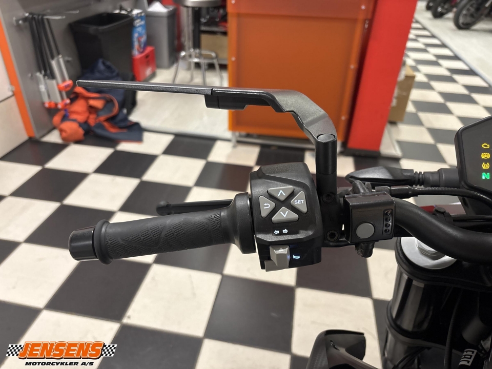 KTM 790 Duke