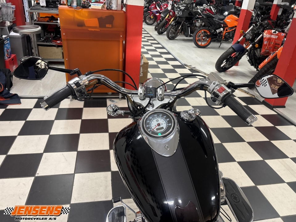Yamaha XVS 1100