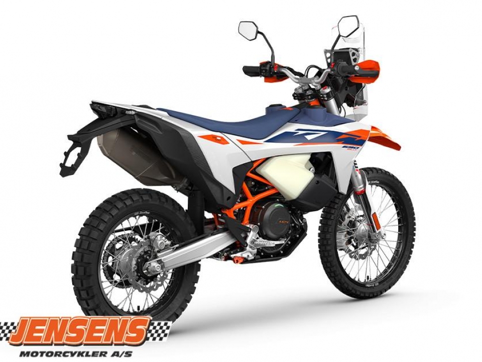 KTM 690 Rally