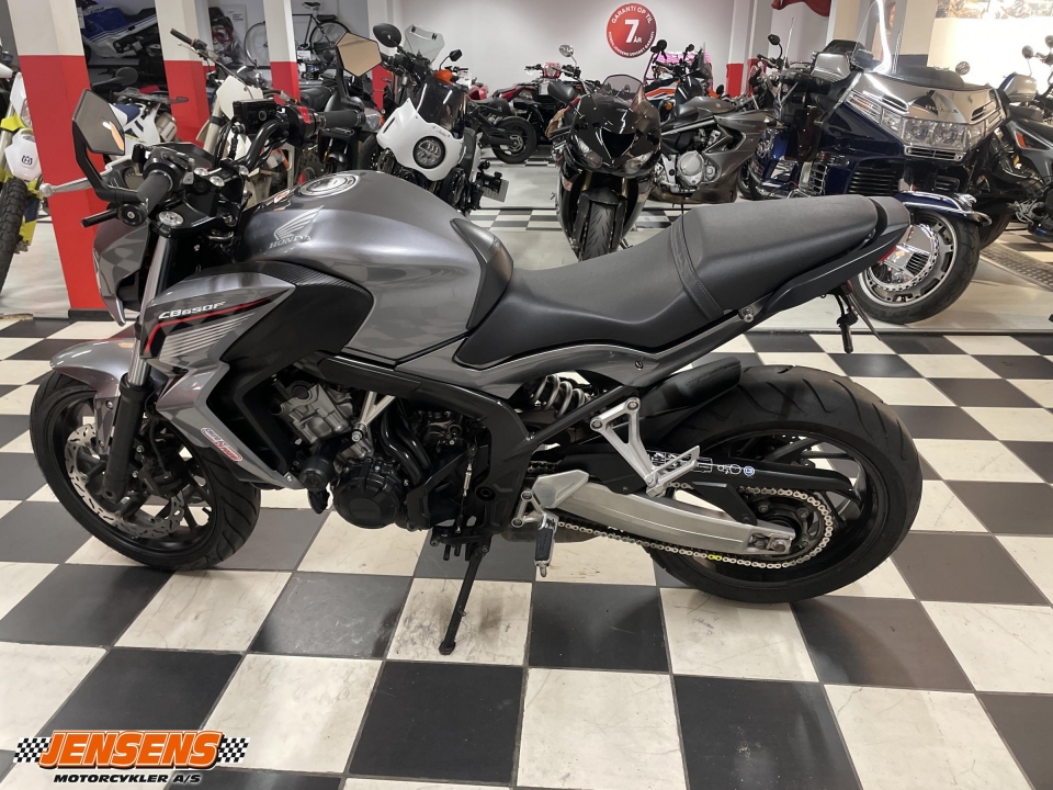 Honda CB 650 FA