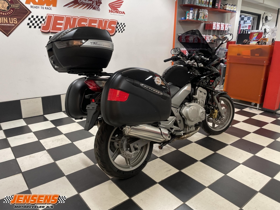 Honda CBF 1000 A