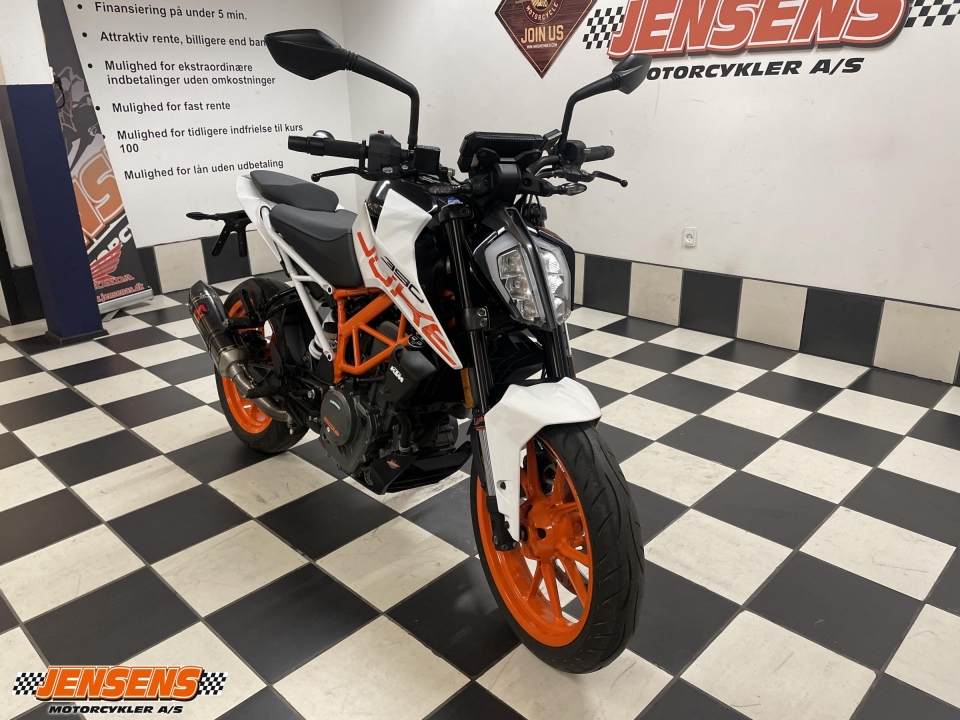 KTM 390 Duke