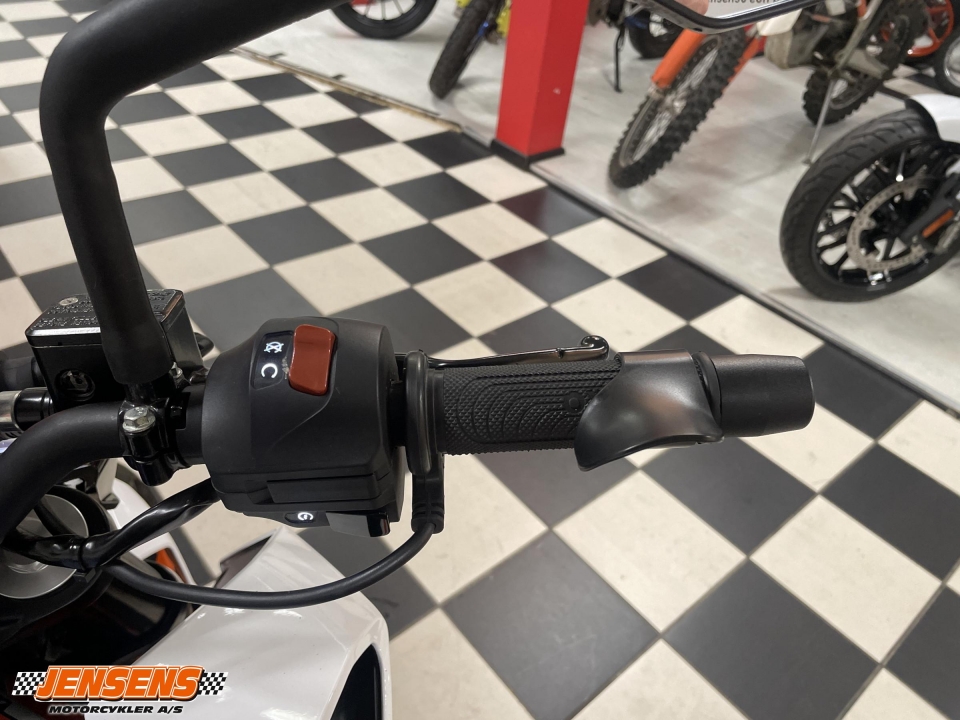 KTM 390 Duke