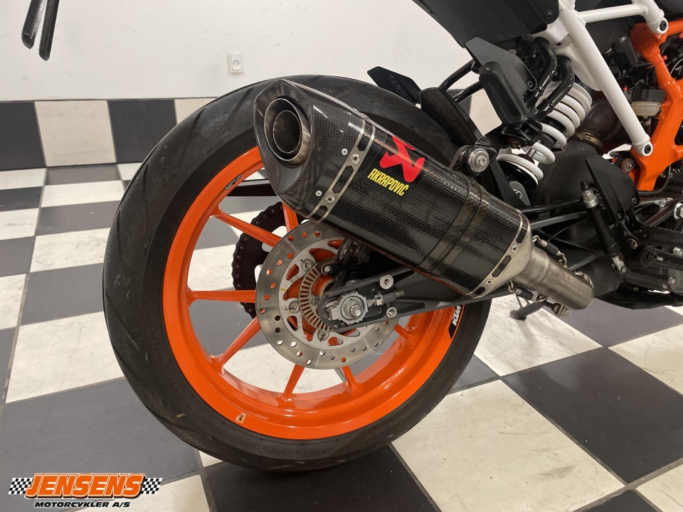 KTM 390 Duke