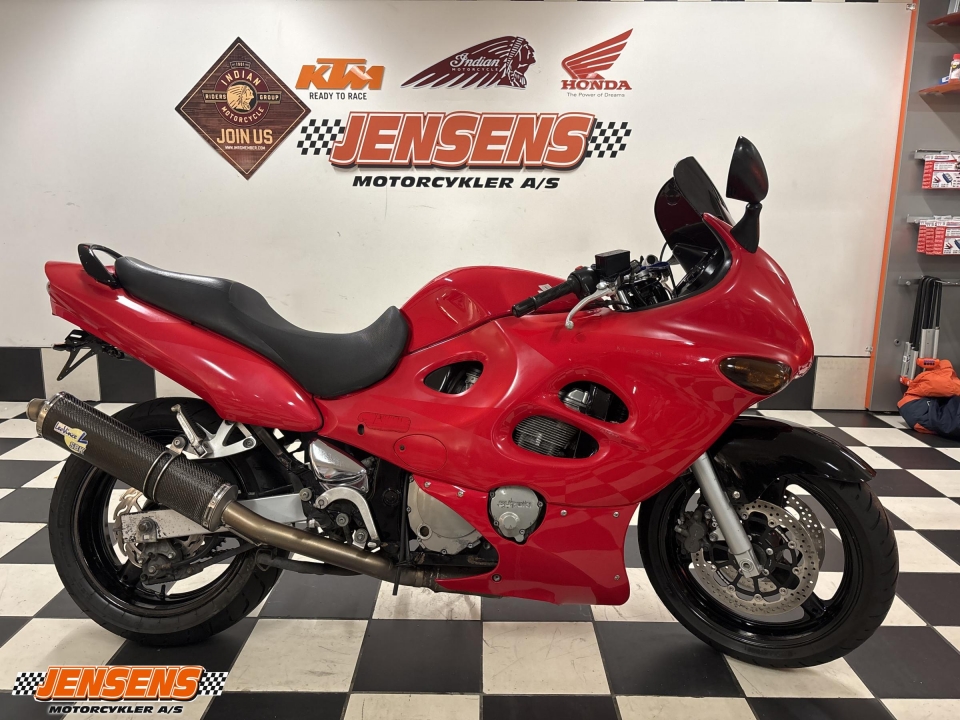 Suzuki GSX 600 F