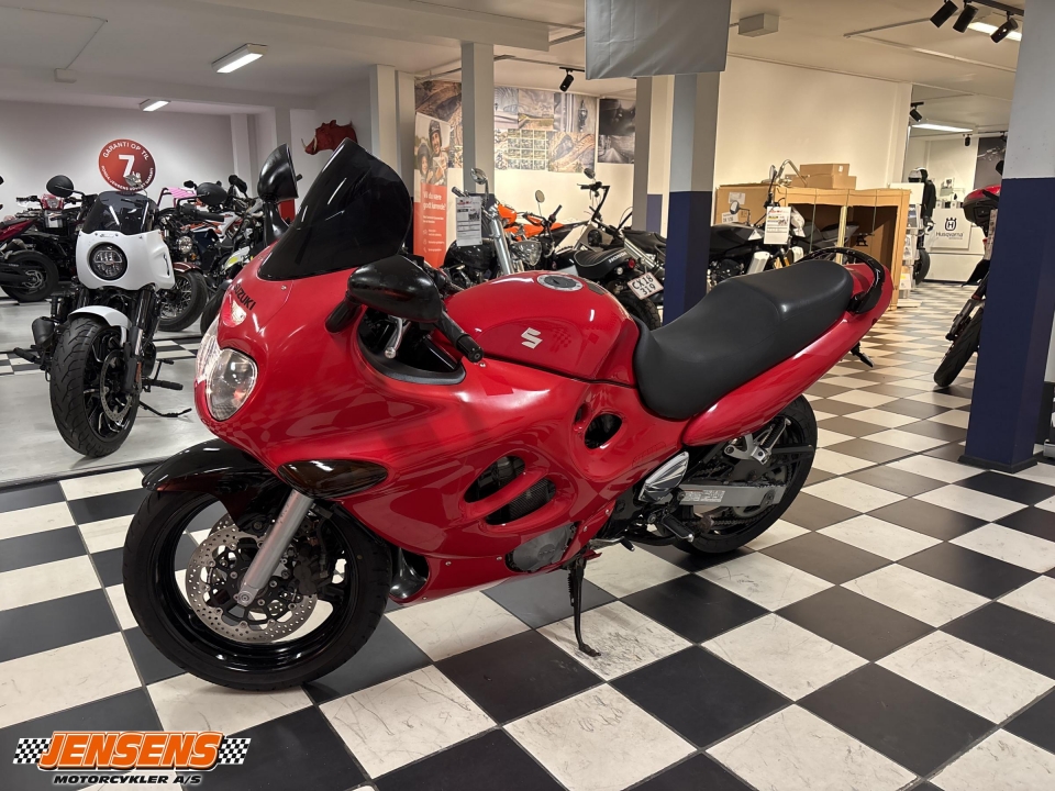 Suzuki GSX 600 F