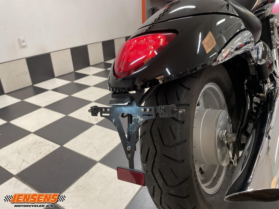 Suzuki VZ 800 Intruder