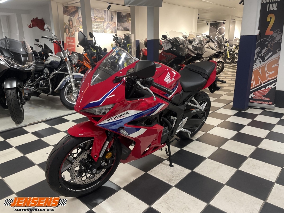 Honda CBR 650 R E-Clutch