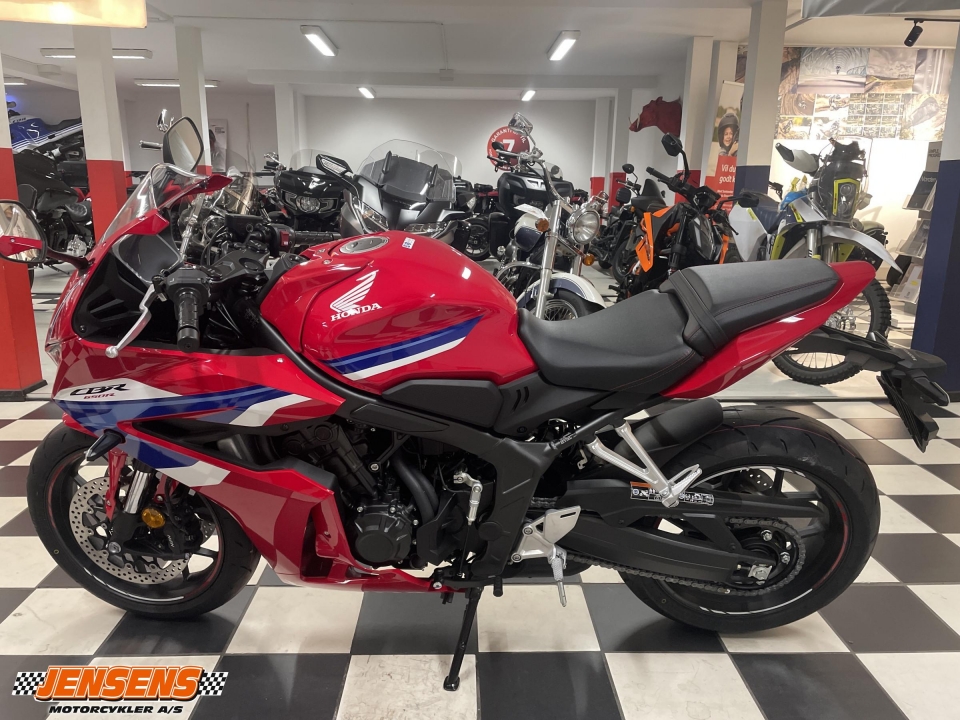 Honda CBR 650 R E-Clutch