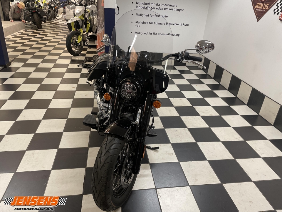 Indian Super Chief