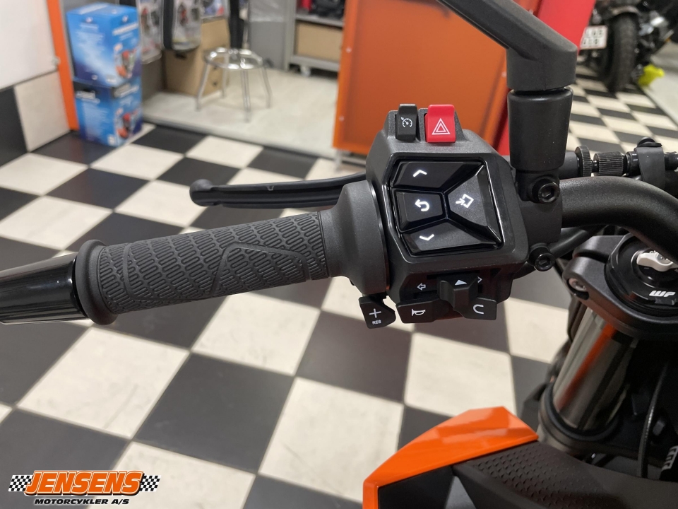 KTM 990 Duke