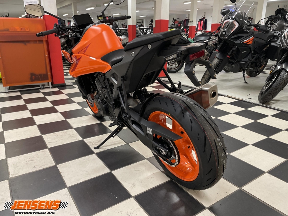 KTM 990 Duke