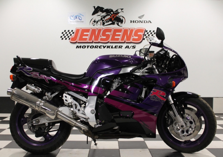 Suzuki GSXR 750