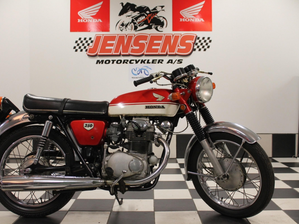Honda CB 250