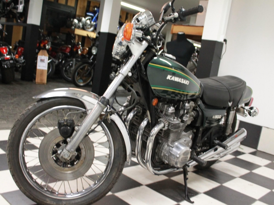 kz 900