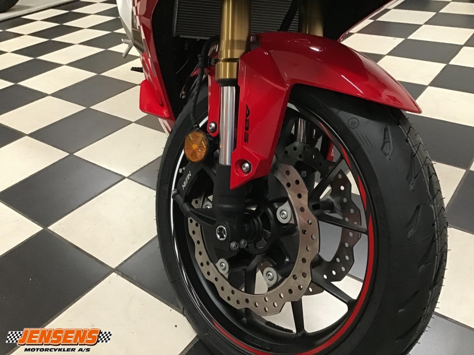 Honda CBR 500 RA