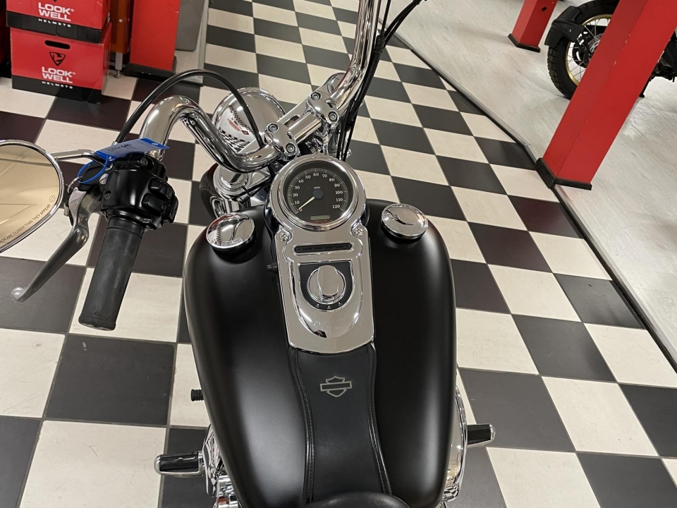 Harley-Davidson FXDWG Dyna Wide Glide