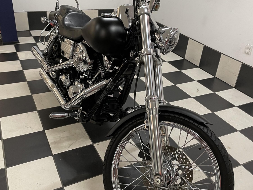 Harley-Davidson FXDWG Dyna Wide Glide