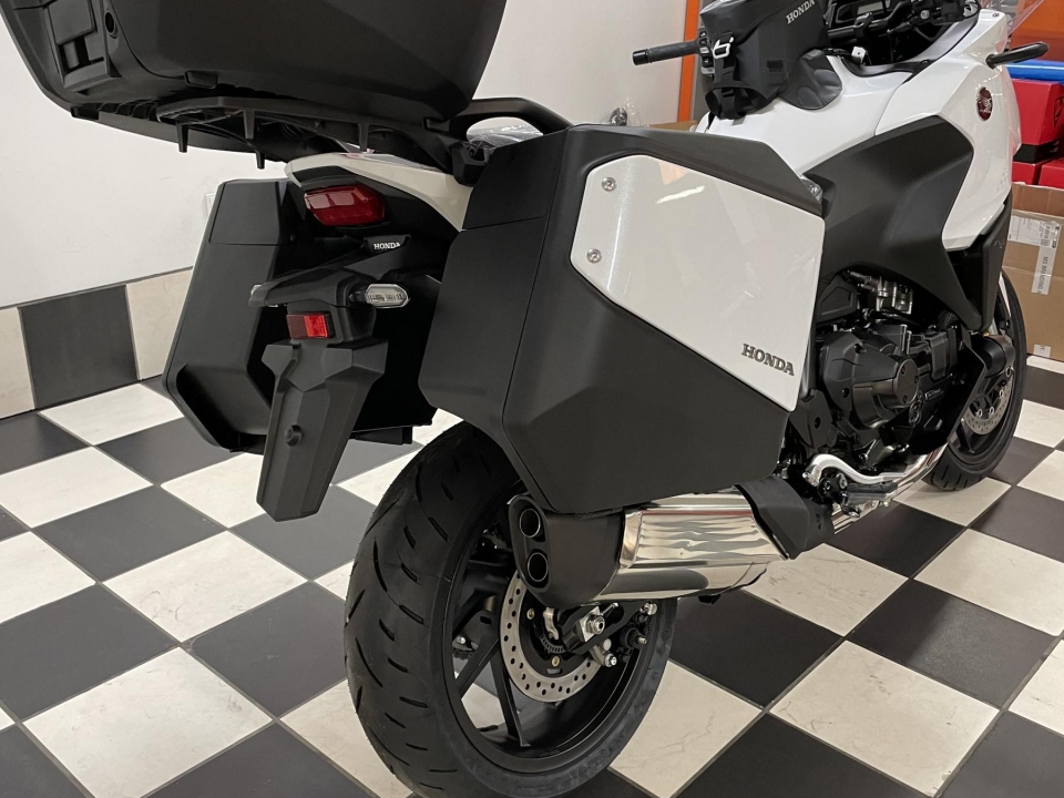 Honda NT 1100 D