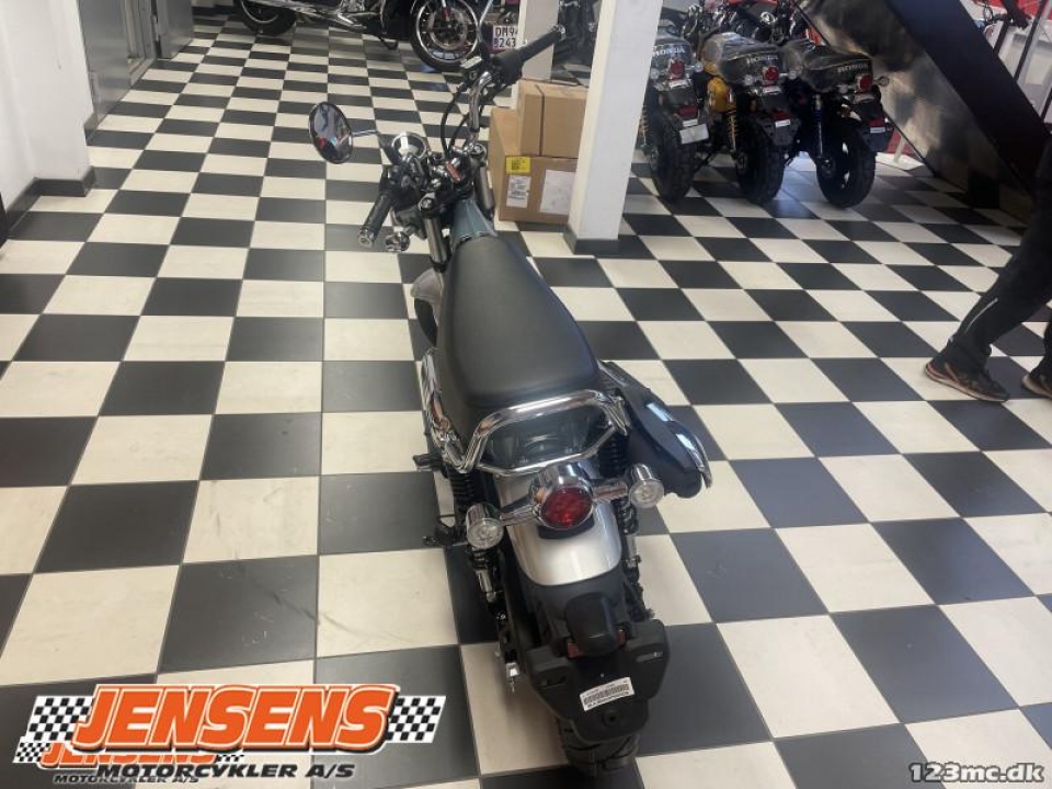Honda ST 125 Dax