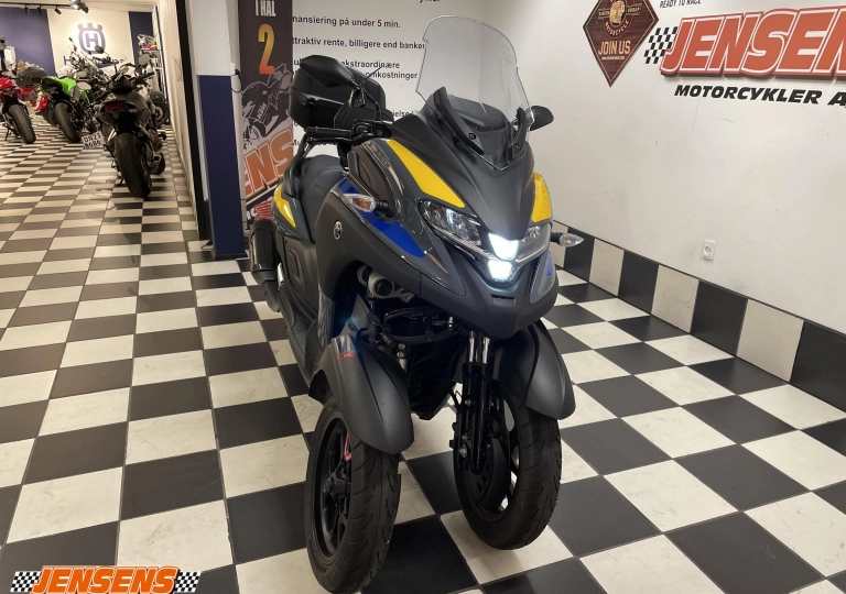 Yamaha Tricity 300